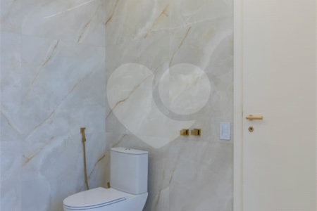Apartamento à venda com 4 suítes em Vila Sofia, São Paulo, SP