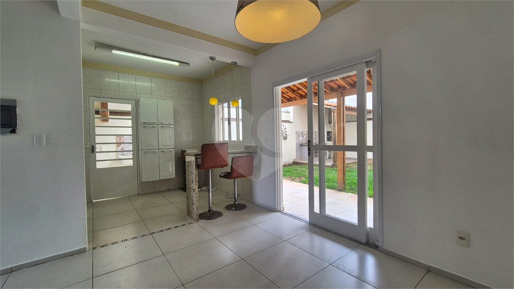 Casa à venda com 3 quartos, sendo 1 suíte,  no condomínio Residencial Horto Villagio, Sorocaba - SP