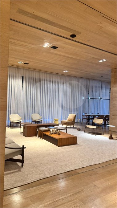 Apartamento à venda ou para alugar com 1 suíte em Itaim Bibi, São Paulo, SP