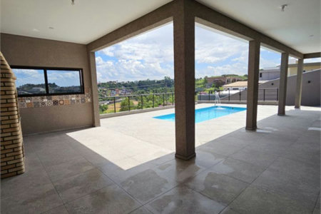 Casa com 3 dormitórios à venda, 265 m² por R$ 1.100.000,00 - Centro - Igaratá/SP