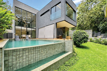 Casa à venda com 3 suítes no condomínio Reserva Santa Maria, Jandira - SP
