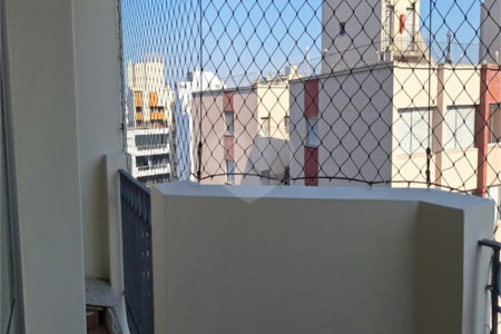 Apartamento à venda com 3 quartos, sendo 1 suíte, em Indianópolis, São Paulo, SP