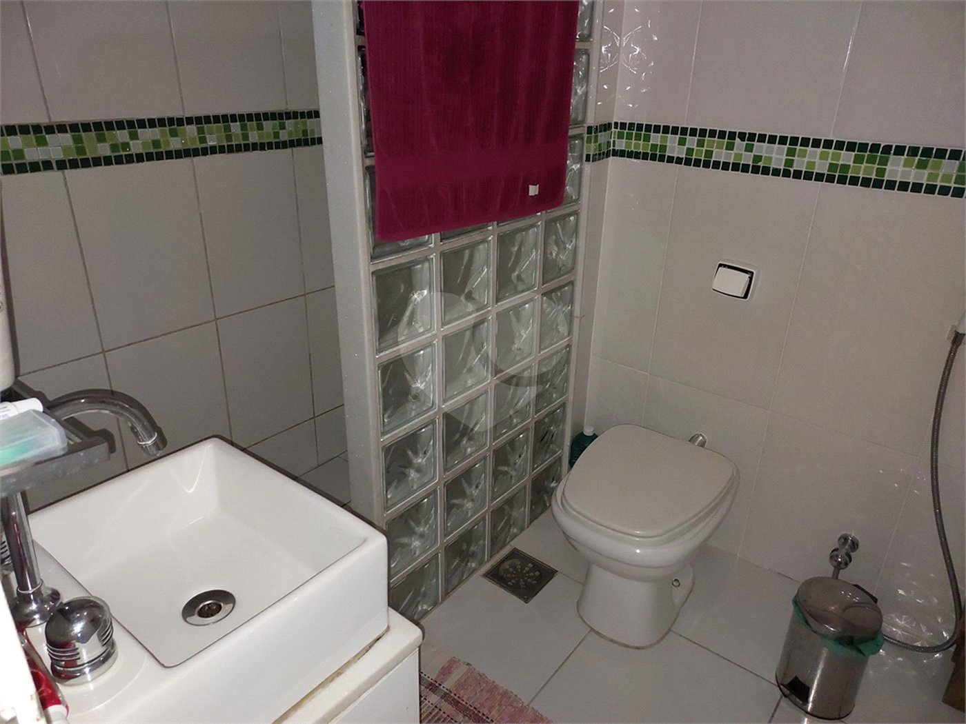 Apartamento à venda com 2 quartos, sendo 1 suíte, em Grajaú, Rio de Janeiro, RJ