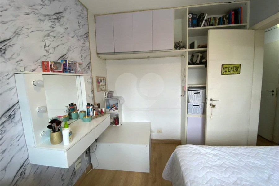 Apartamento à venda com 3 quartos, sendo 1 suíte,  em Santana, São Paulo, SP