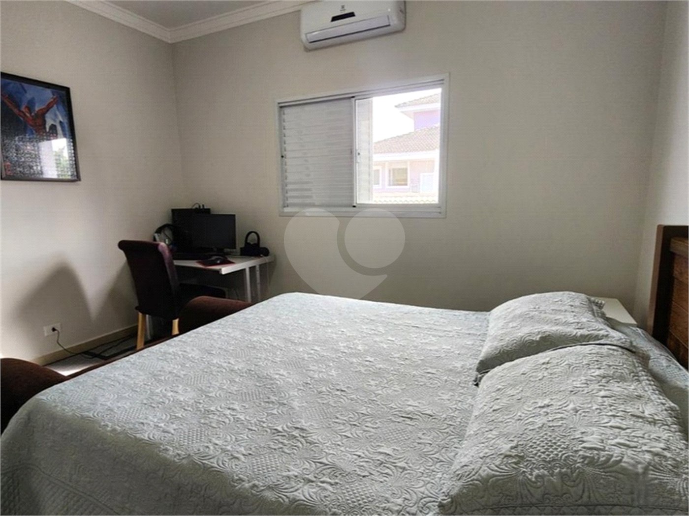 Casa à venda com 4 quartos, sendo 2 suítes, no condomínio Ibiti Royal Park, Sorocaba - SP