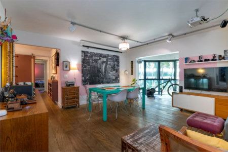 Apartamento à venda com 3 quartos, sendo 1 suíte, em Jardim Morumbi, São Paulo, SP