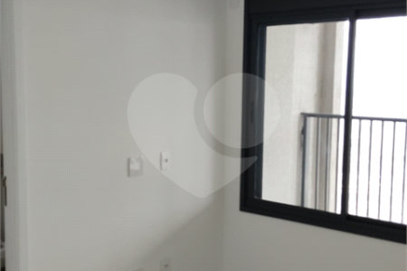 Apartamento à venda com 3 suítes em Vila Firmiano Pinto, São Paulo, SP