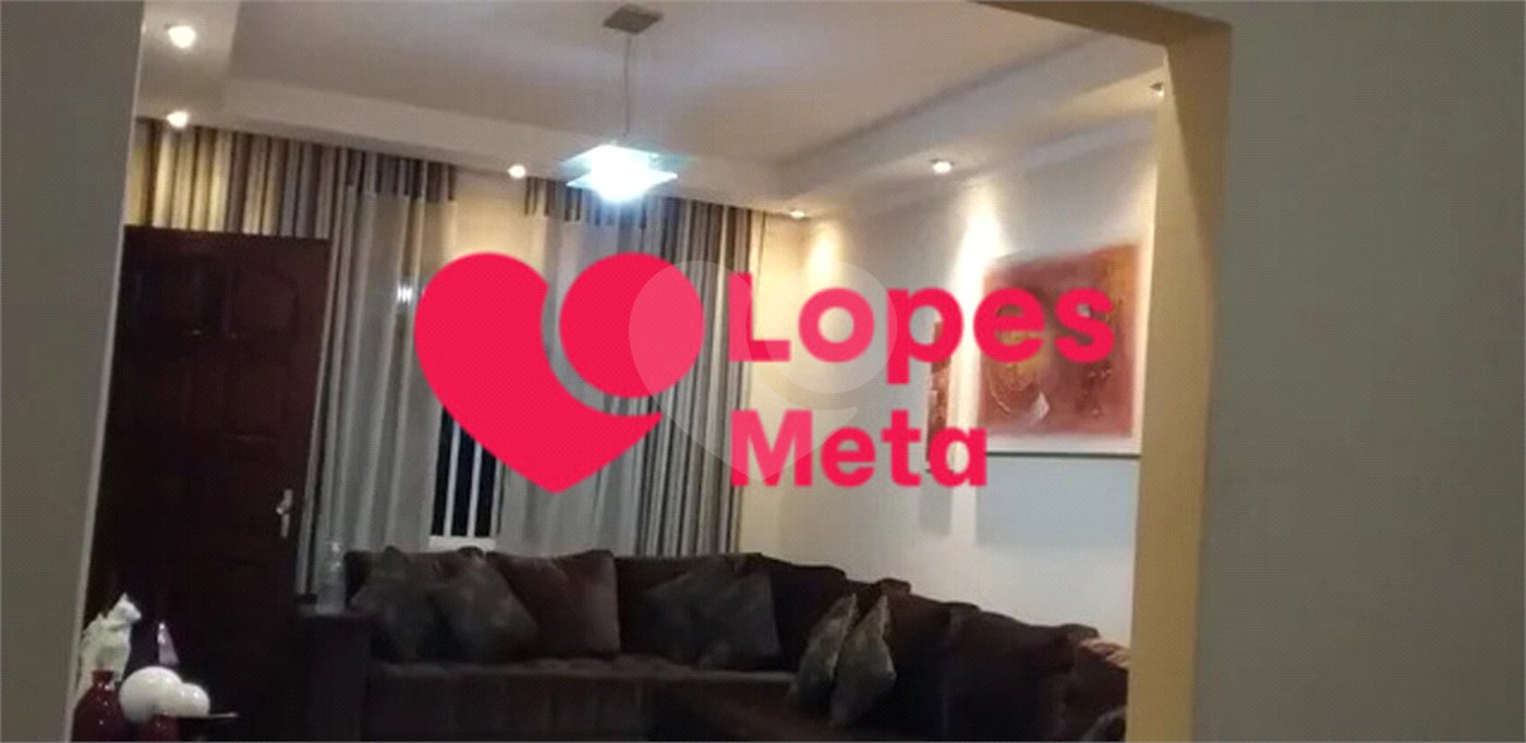 Casa à venda com 3 quartos, sendo 1 suíte, em Jardim das Indústrias, São José dos Campos, SP
