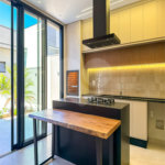 Casa à venda com 3 suítes no condomínio Residencial Dona Maria Candida, Indaiatuba - SP