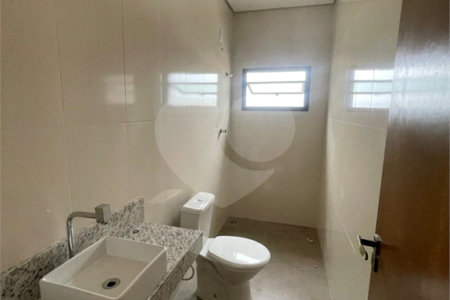 Sobrado à venda com 3 quartos, sendo 1 suíte, em Villa Di Cesar, Mogi das Cruzes, SP