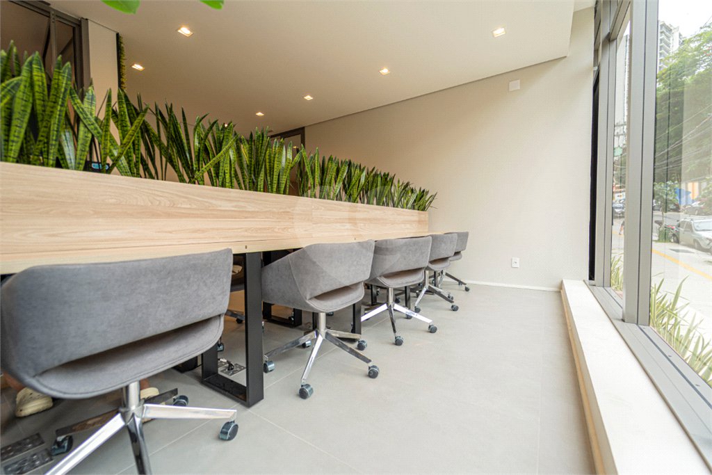 Apartamento à venda com 3 suítes em Vila Mascote, São Paulo, SP