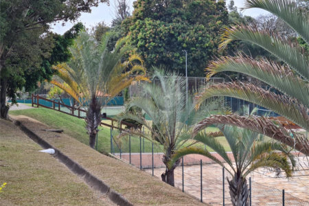 Casa à venda com 3 quartos, sendo 1 suíte,  no condomínio Vinhas da Vista Alegre - Lado Sede, Vinhedo - SP