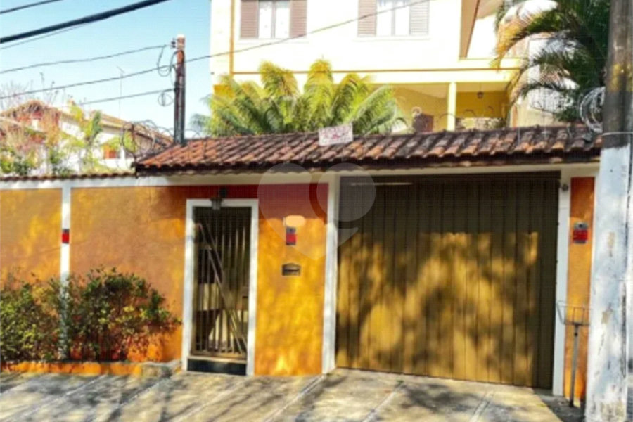 Sobrado à venda com 5 quartos, sendo 1 suíte,  em Tremembé, São Paulo, SP