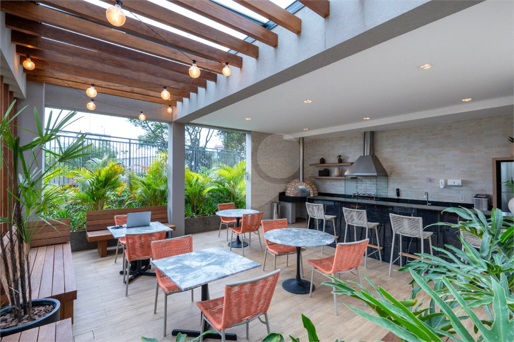 Apartamento à venda com 2 suítes em Santo Amaro, São Paulo, SP