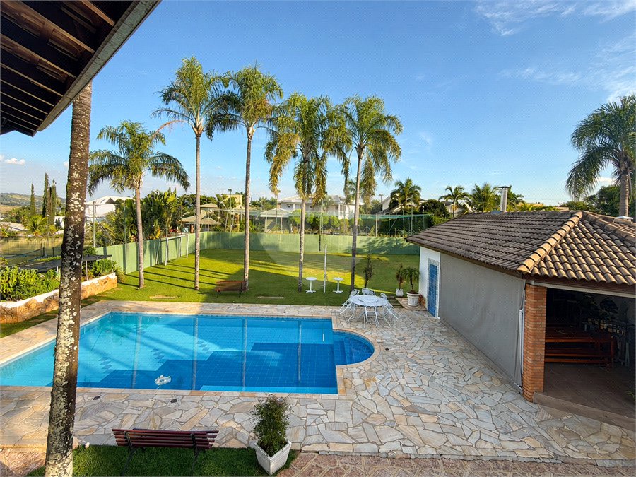 Casa à venda com 5 suítes no condomínio Parque Village Castelo, Itu - SP