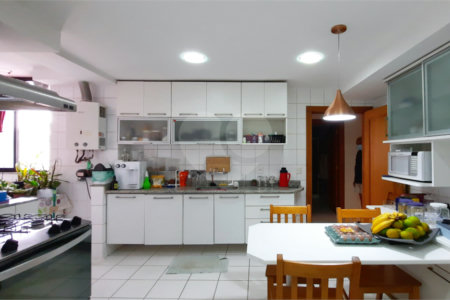 Cobertura à venda com 4 quartos, sendo 2 suítes,  em Tijuca, Rio de Janeiro, RJ