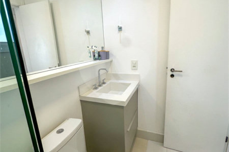 Apartamento à venda com 3 quartos, sendo 1 suíte, no Centro, São Bernardo do Campo, SP
