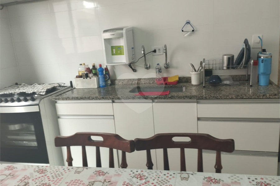 Casa à venda com 5 quartos, sendo 1 suíte, em Vila Medeiros, São Paulo, SP