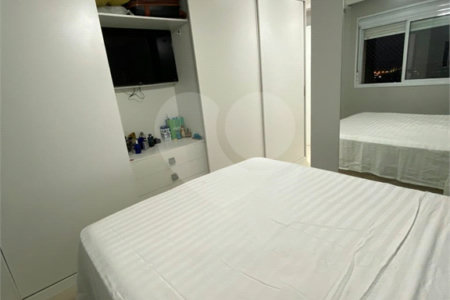 Apartamento à venda com 2 quartos, sendo 1 suíte,  em Vila Leonor, São Paulo, SP