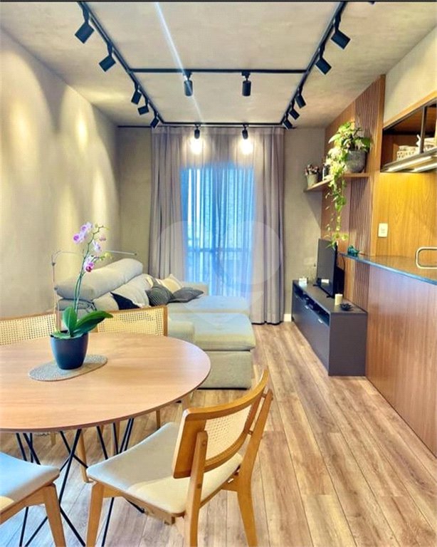 Apartamento à venda com 3 quartos, sendo 1 suíte, em Vila Guilherme, São Paulo, SP
