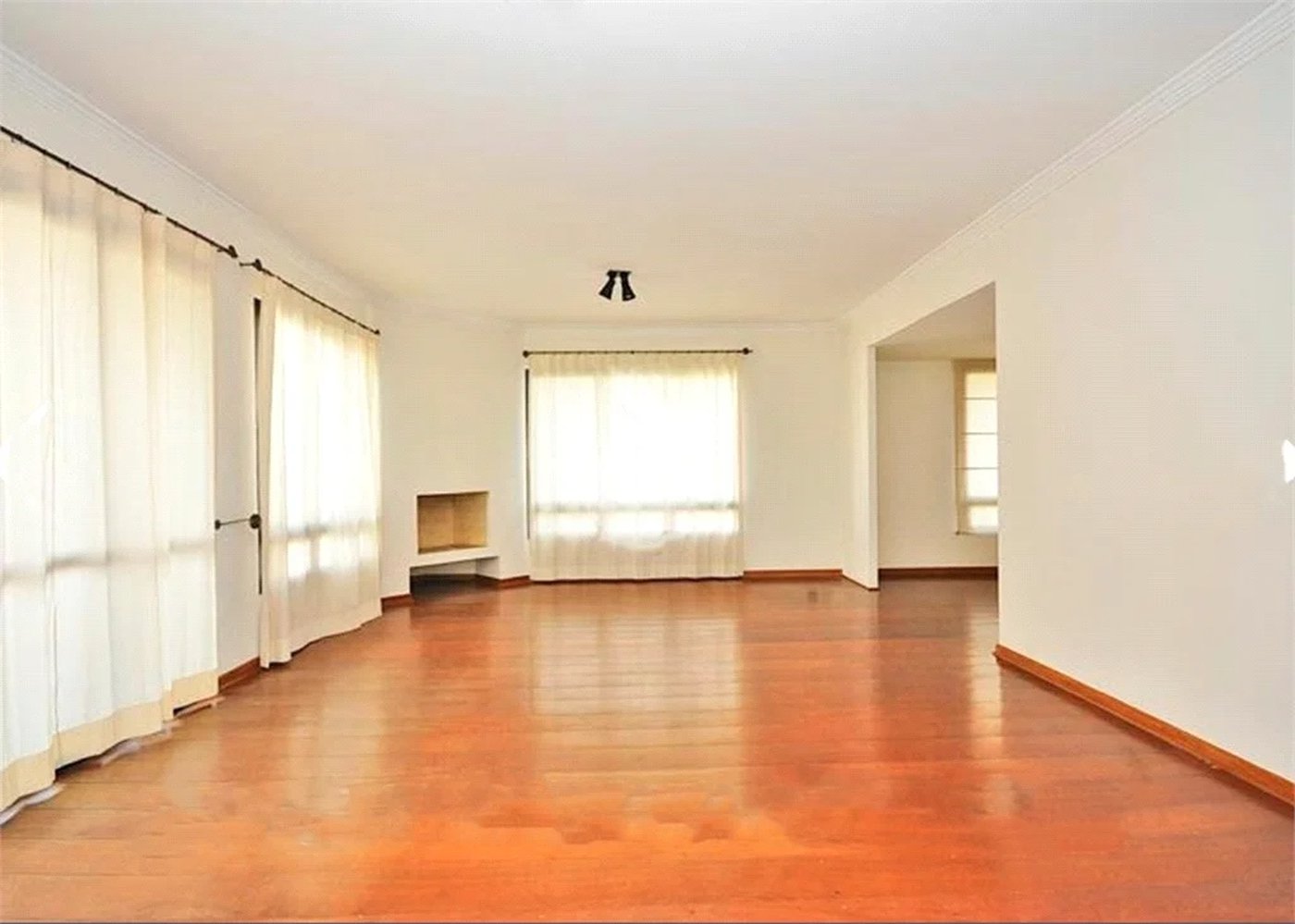 Apartamento à venda com 3 quartos, sendo 2 suítes, em Vila Andrade, São Paulo, SP