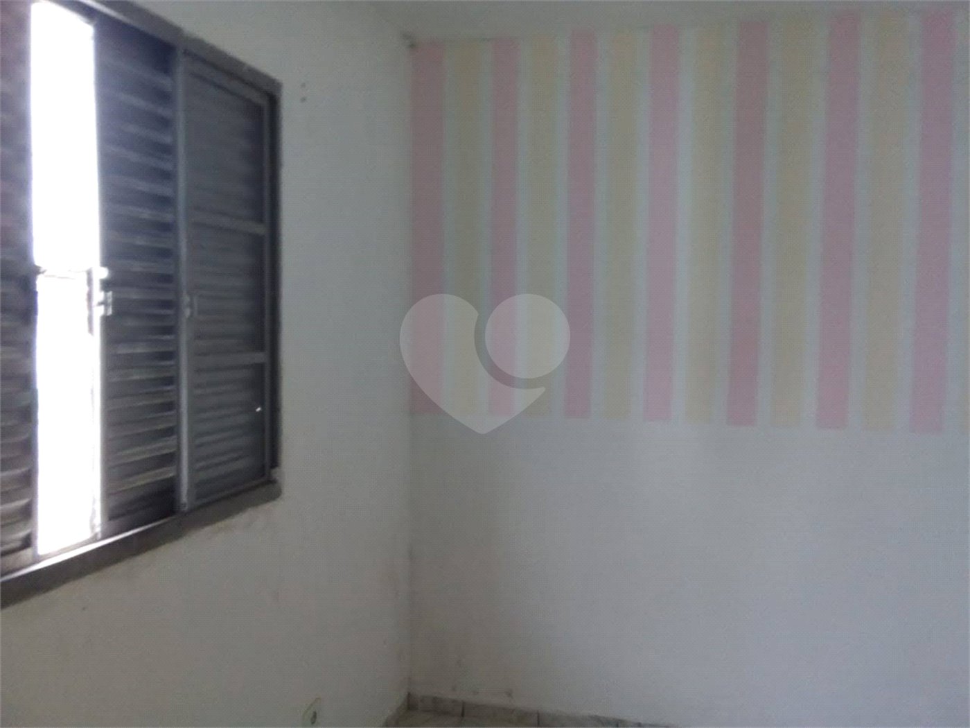 Sobrado à venda com 2 quartos, sendo 1 suíte, em Vila Urupês, Suzano, SP
