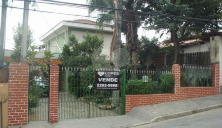 Sobrado à venda com 3 quartos em Tremembé, São Paulo, SP