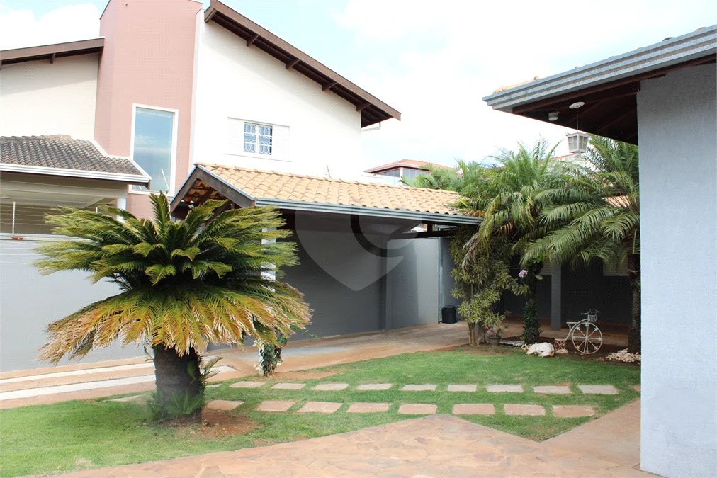 Casa à venda ou para alugar com 2 quartos em Jardim Santa Helena, Valinhos, SP