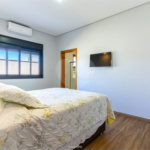 Casa à venda com 4 suítes no condomínio Residencial dos Lagos, Itupeva - SP