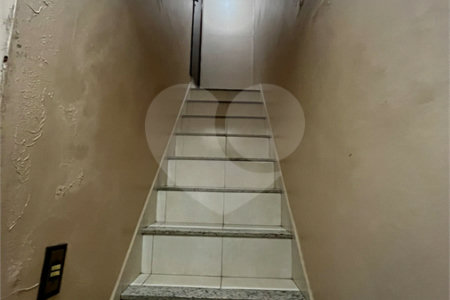 Sobrado à venda com 5 quartos, sendo 3 suítes, em Jardim Jaraguá (são Domingos), São Paulo, SP