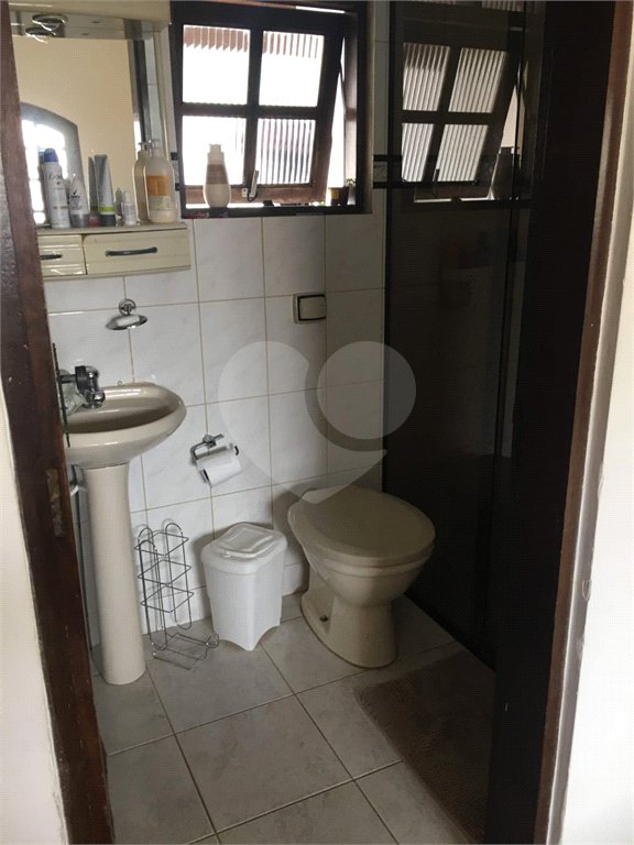 Sobrado à venda com 3 suítes em Vila Nivi, São Paulo, SP
