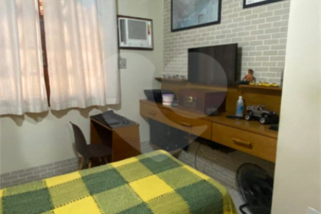 Casa à venda com 2 quartos em Campo Grande, Rio de Janeiro, RJ