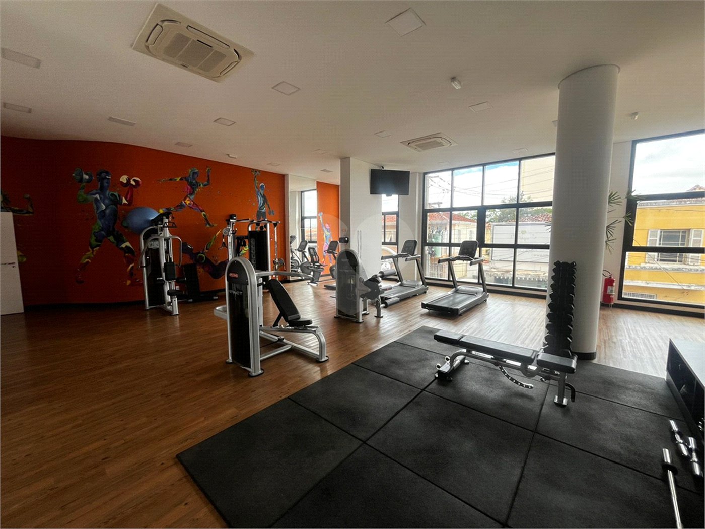 Apartamento à venda com 3 suítes no Centro, Itapetininga, SP