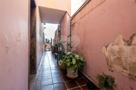 Sobrado à venda com 3 quartos em Vila Sônia, São Paulo, SP