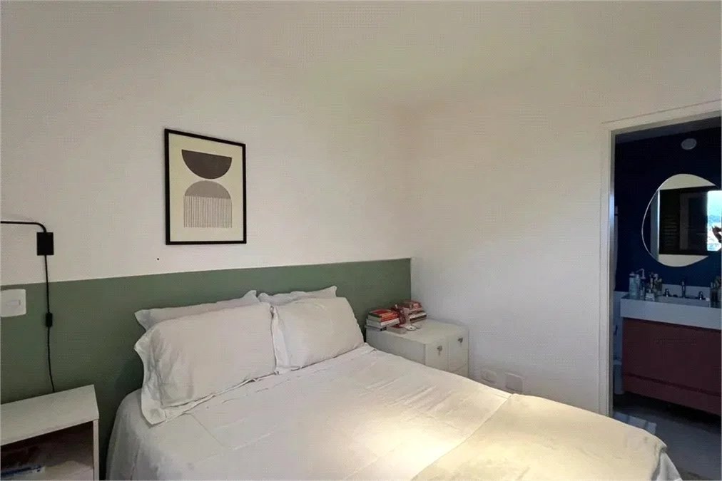 Apartamento à venda com 3 quartos, sendo 1 suíte, em Vila Madalena, São Paulo, SP