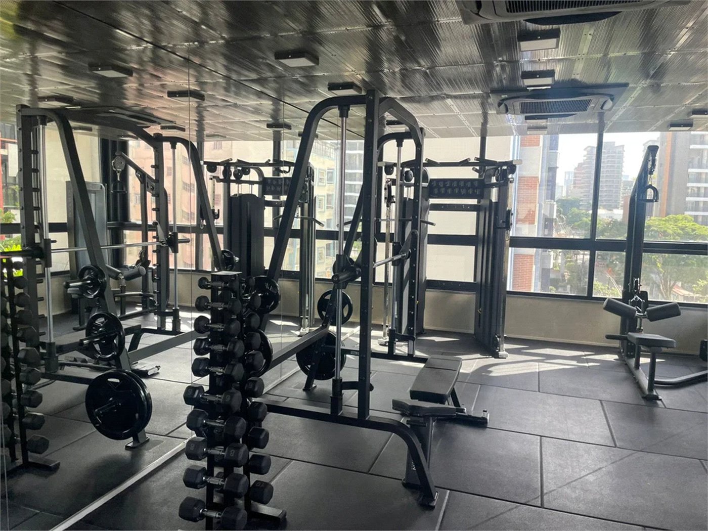 Apartamento à venda com 2 suítes em Pinheiros, São Paulo, SP