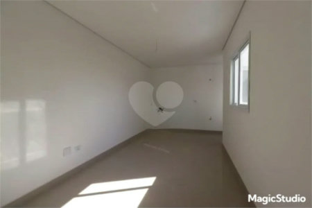 Apartamento com 80m² , 2 dormitórios , sendo 1 suíte , 1 vaga , à venda no bairro Humaitá em Santo André.