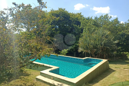 Casa à venda com 3 suítes no condomínio Village Ipanema 1, Araçoiaba da Serra - SP