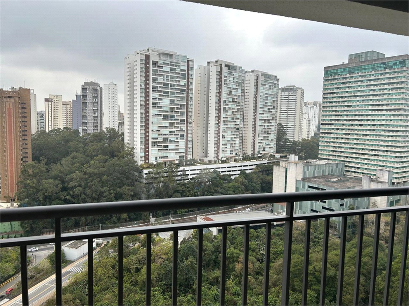 Apartamento à venda com 3 quartos, sendo 1 suíte, em Jardim Caboré, São Paulo, SP