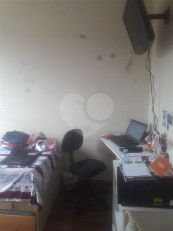 Apartamento à venda com 2 quartos em Horto, São Paulo, SP