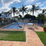 Casa à venda com 4 quartos, sendo 2 suítes, no condomínio Monte Belo, Salto - SP