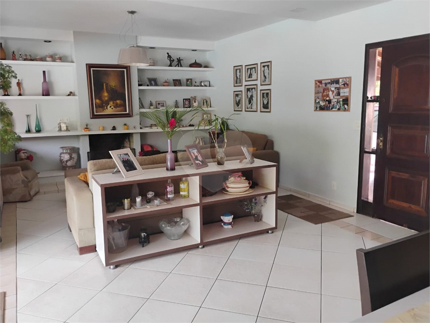 Casa à venda com 3 quartos, sendo 1 suíte,  em Vila Suissa, Mogi das Cruzes, SP