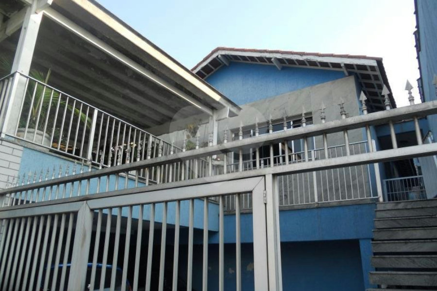 Sobrado à venda com 2 quartos, sendo 1 suíte, em Vila Nova Mazzei, São Paulo, SP