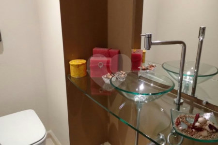 Apartamento à venda com 4 quartos, sendo 3 suítes, em Vila Andrade, São Paulo, SP