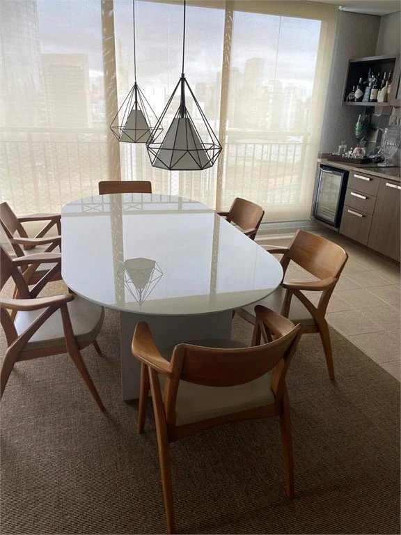 Apartamento à venda com 3 suítes em Vila Gertrudes, São Paulo, SP