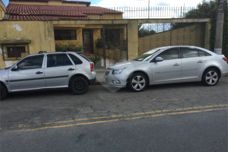 Casa à venda com 3 quartos, sendo 1 suíte,  em Vila Oliveira, Mogi das Cruzes, SP
