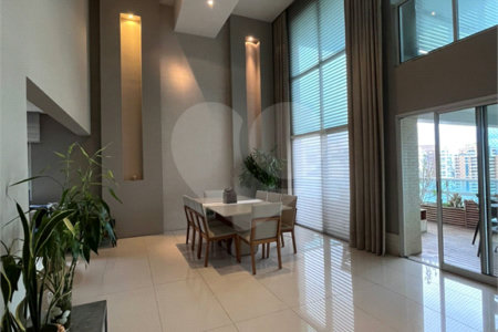 Apartamento à venda com 4 suítes em Jardim Morumbi, São Paulo, SP