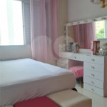 Apartamento à venda com 3 quartos, sendo 1 suíte,  em Vila Olímpia, São Paulo, SP