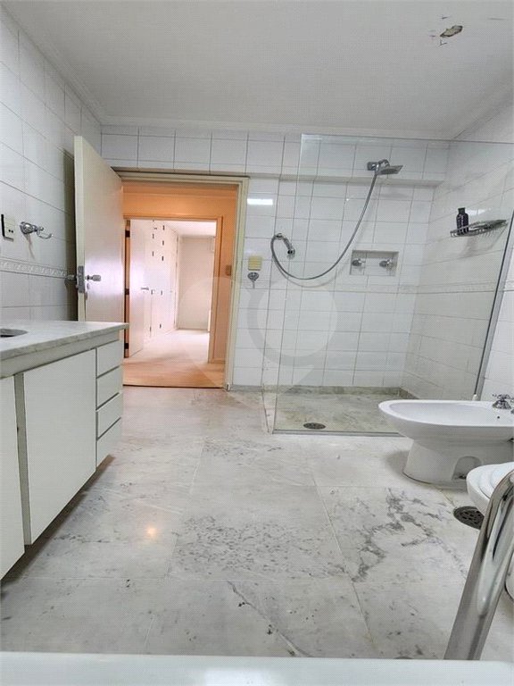 Apartamento à venda com 3 quartos, sendo 1 suíte, em Jardim Paulista, São Paulo, SP