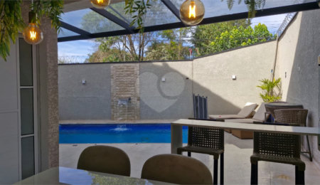 Casa à venda com 3 quartos, sendo 1 suíte, em Jardim Colonial, Atibaia, SP